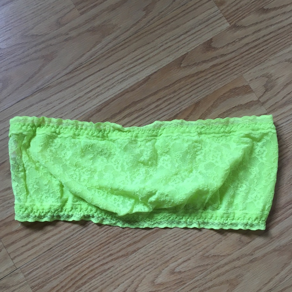 VS size L strapless bandeau bra